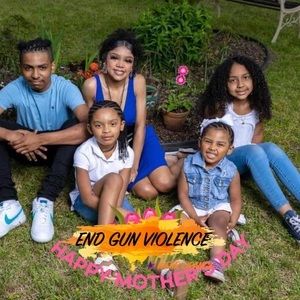 Meet your Posher, Juana